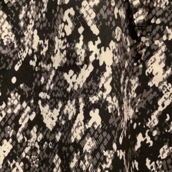 Leopard Top - Picture 3 of 3